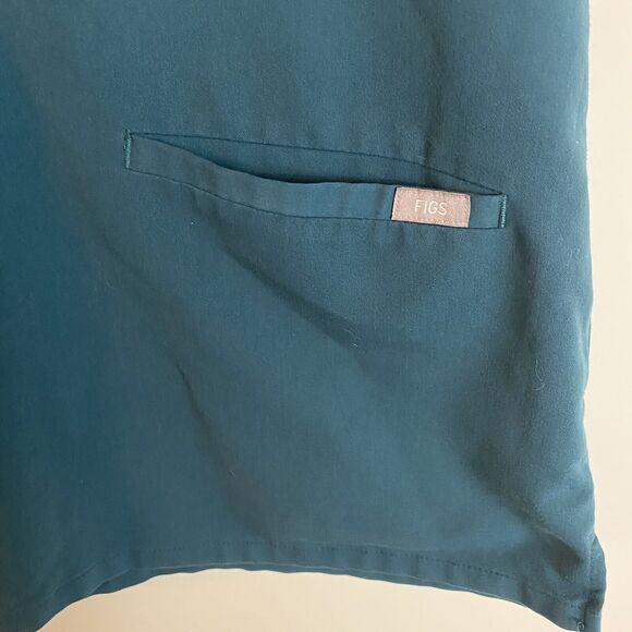 Figs Technical Catrina Scrub Top Shirt Womens Med Torquise Pocket V-Neck Stretch - Picture 3 of 8